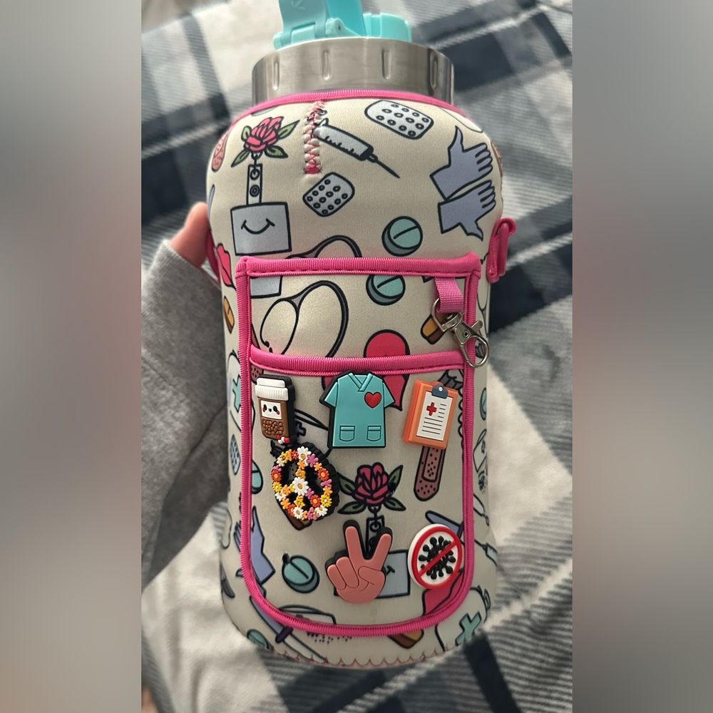 Juggy Nurse Water Bottle